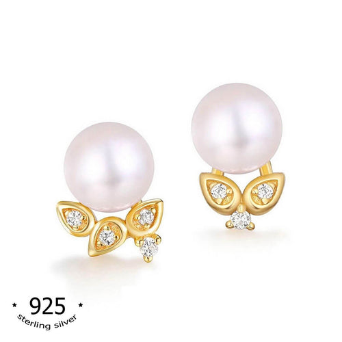 Kora Garro fine jewelry gold vermeil pearl earrings stud earrings freshwater pearl culture Ava