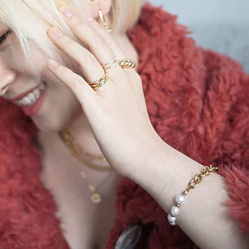 kora garro gold bracelet baroque pearl bracelet Quinn