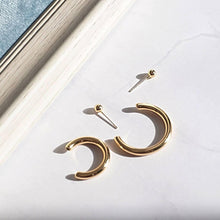 Load image into Gallery viewer, small hoop earring gold earrings  beaded open hoops koragarro kate
