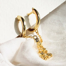 Load image into Gallery viewer, koragarro multi piercing double hoop chain earring Lexi gold