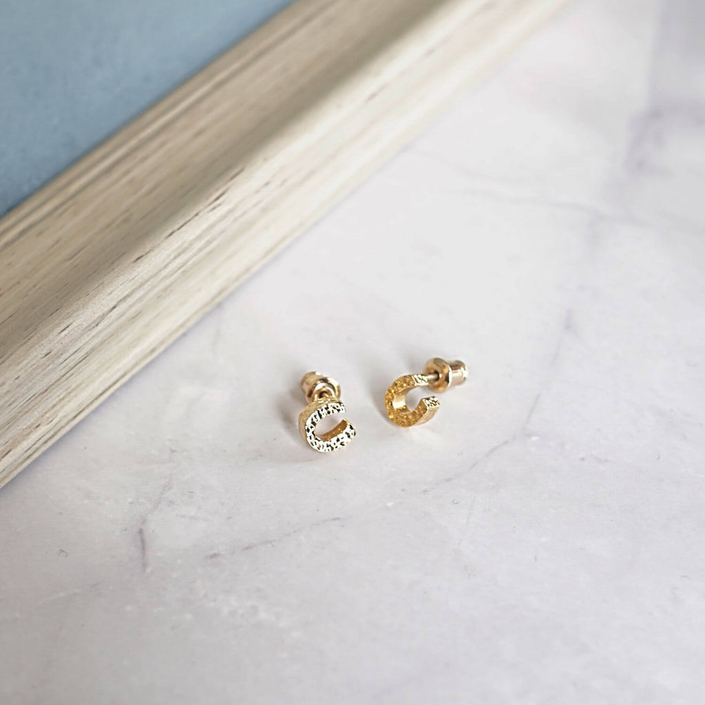Kora Garro Jewelry earrings gold studs earrings lucky horseshoe earrings for girls women gift